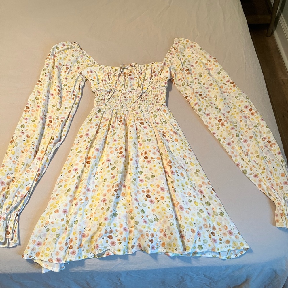 Charlie Holiday Dress - Picture 4 of 6